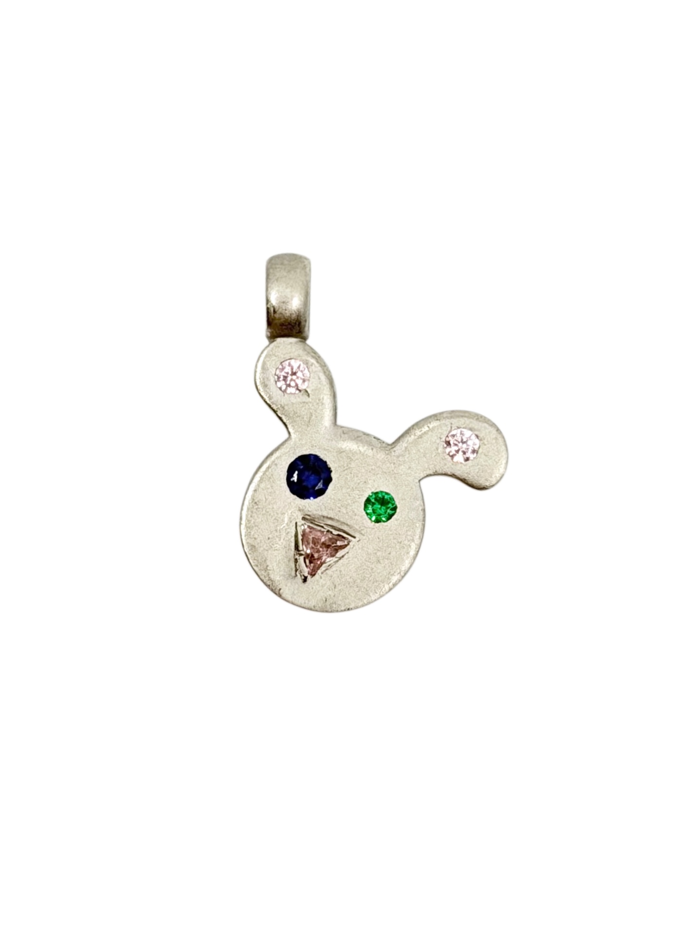 WG Dog Pendant 1
