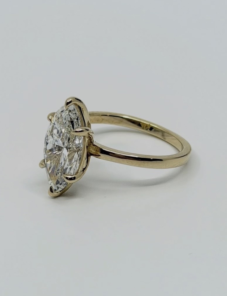 3ct diamond ring, side