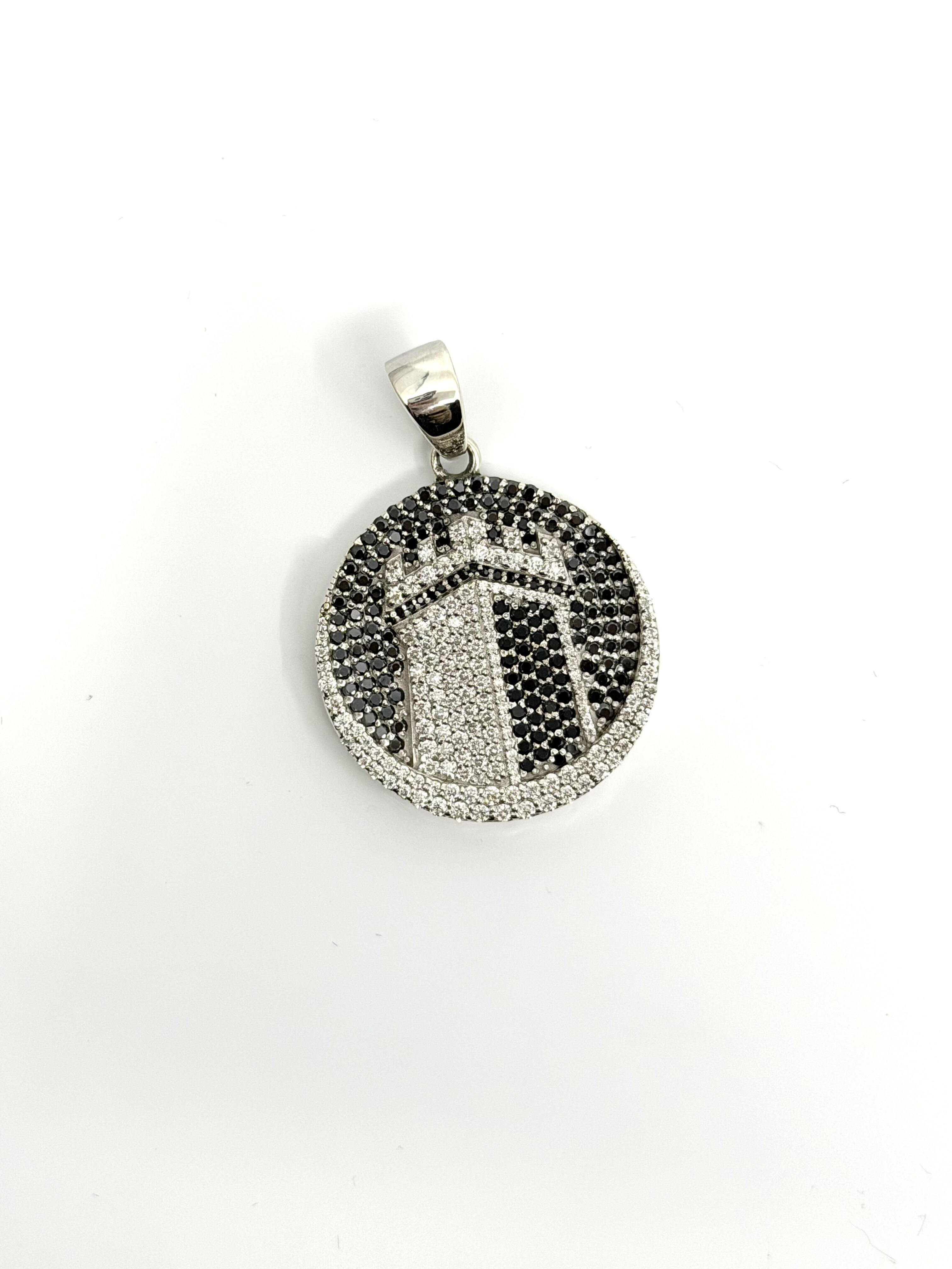 Bespoke piece by Julian Kuepper